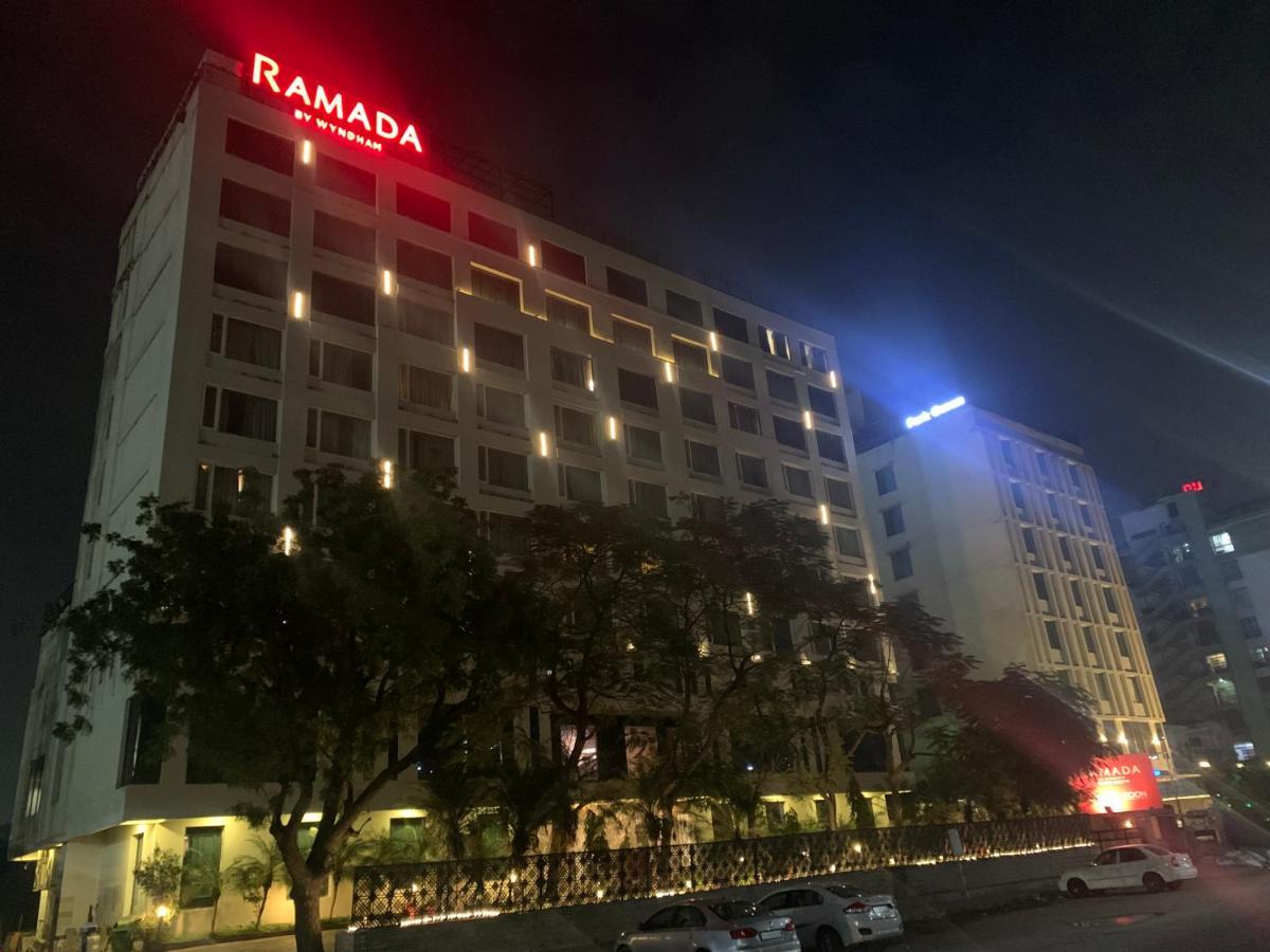 Ramada By Wyndham Jaipur North Exterior foto